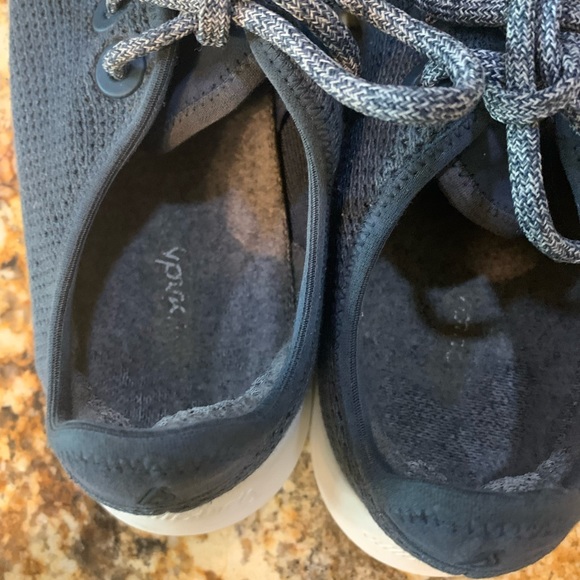 Allbirds Blue Tree Runners Sneakers size 11 - Picture 4 of 14